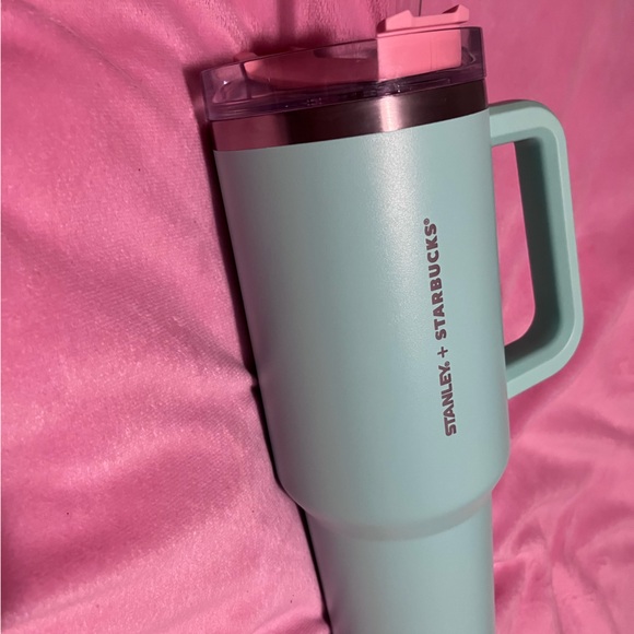 Stanley Starbucks Thailand quencher 40oz - Picture 11 of 14
